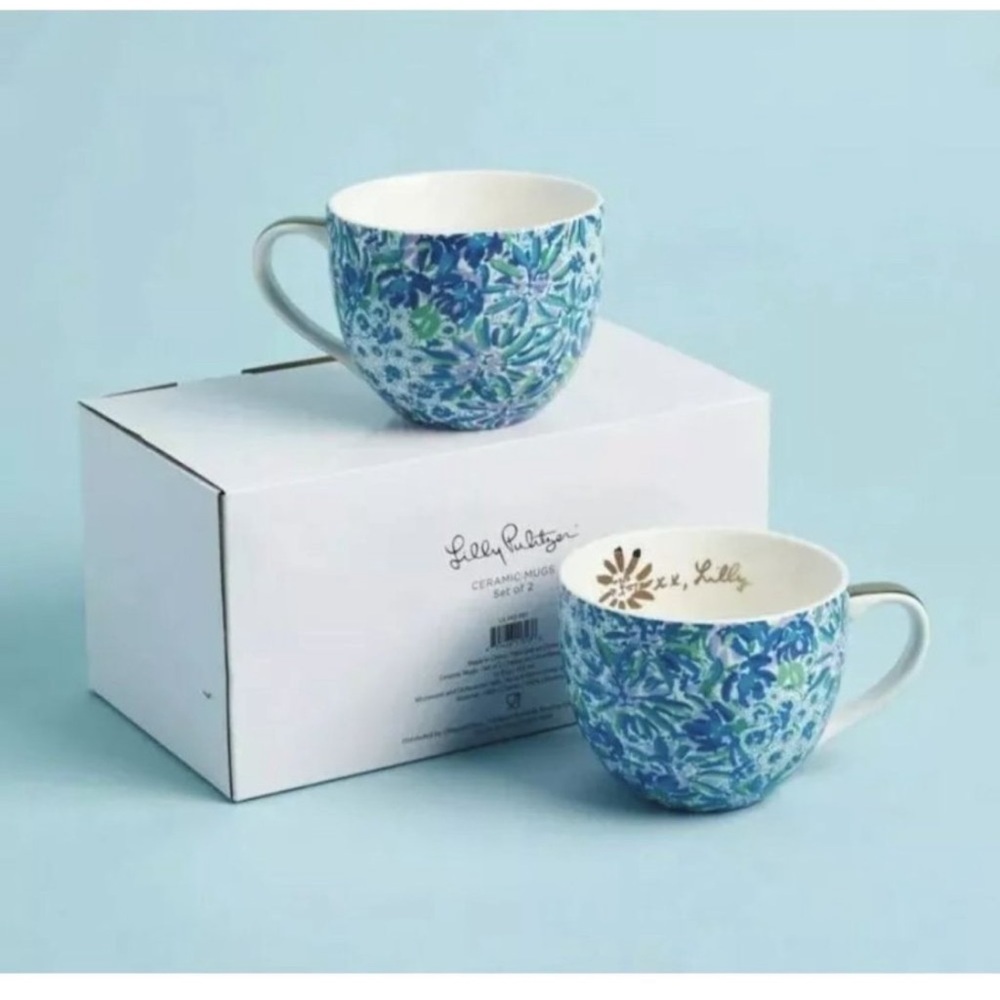 Lilly Pulitzer Blue Floral Set of 2 Coffee Tea Cups Mugs Porcelain New in Box